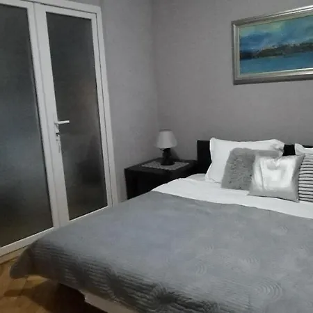 Iva Lägenhet Belgrad Exteriör bild